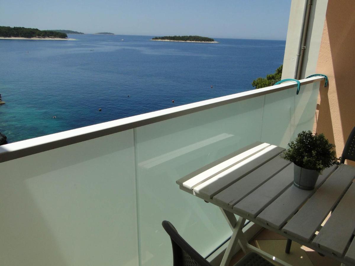 Apartmani Tepli Bok Primošten Εξωτερικό φωτογραφία
